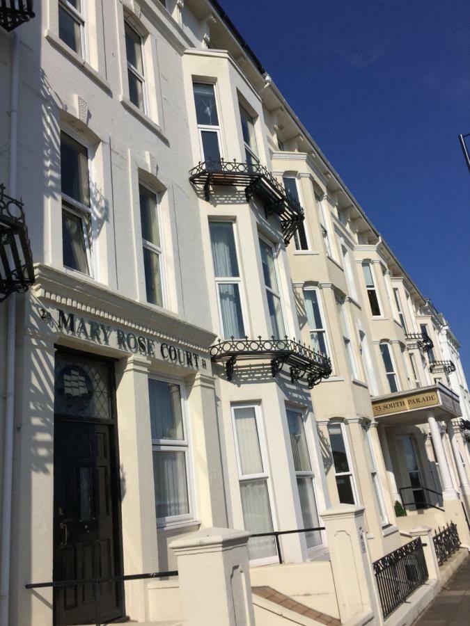 Modern One Bedroom Apartment Near The Seafront Portsmouth Buitenkant foto