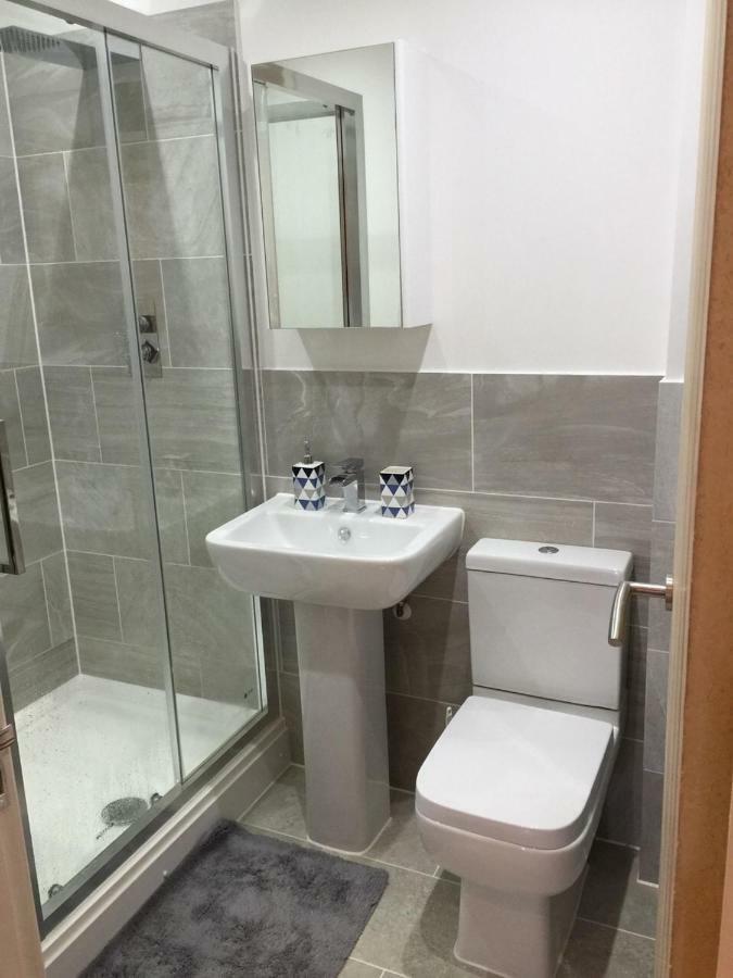 Modern One Bedroom Apartment Near The Seafront Portsmouth Buitenkant foto
