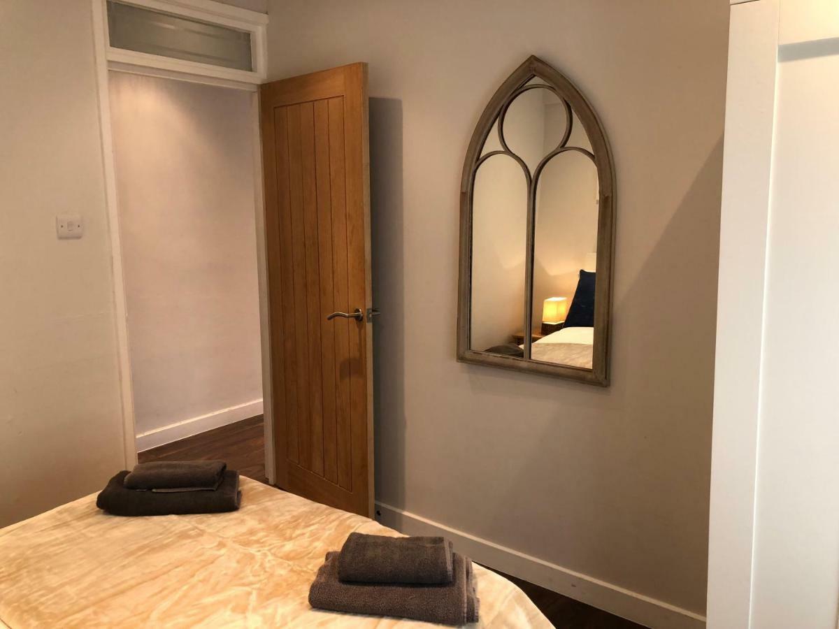 Modern One Bedroom Apartment Near The Seafront Portsmouth Buitenkant foto